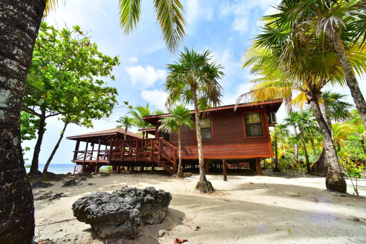 Anthony'S Key Resort Sandy Bay Exteriör bild