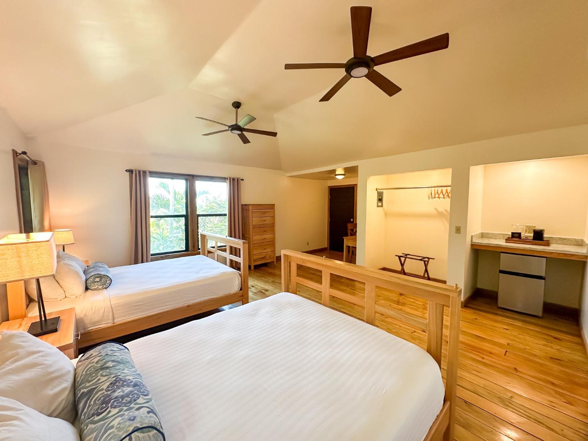 Anthony'S Key Resort Sandy Bay Exteriör bild