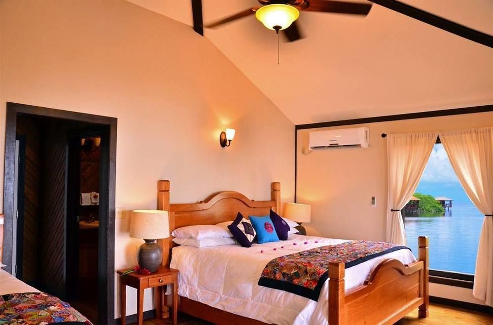 Anthony'S Key Resort Sandy Bay Exteriör bild