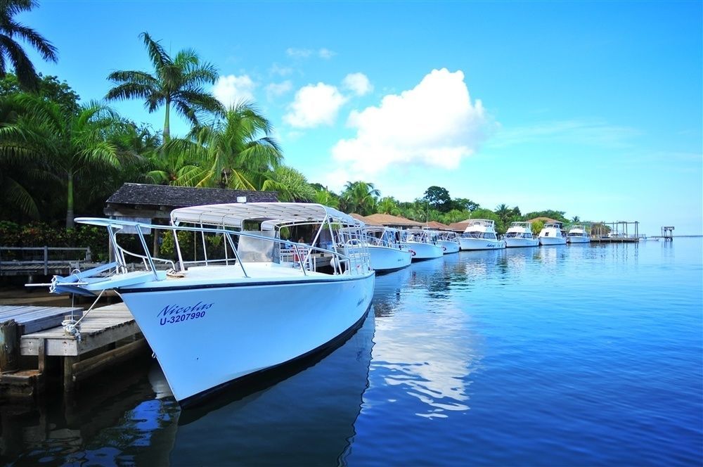 Anthony'S Key Resort Sandy Bay Exteriör bild